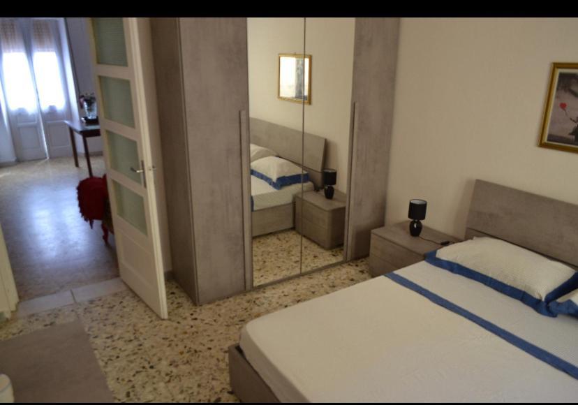 Apartamento Flat In Olbia Centro Exterior foto